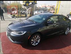 Chrysler 200